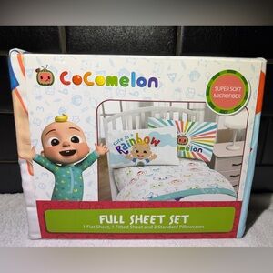 CoComelon Full Sheet Set in White with Blue Accents